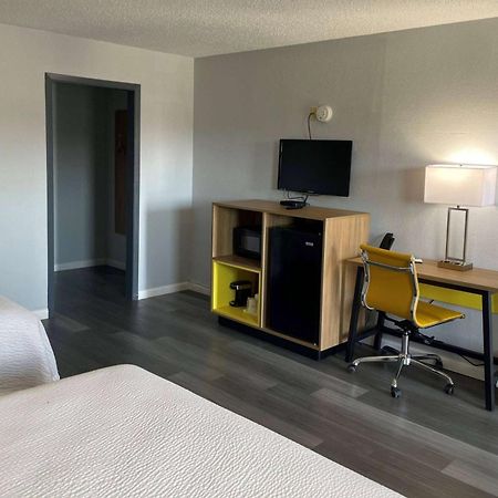 Days Inn By Wyndham Gatesville Eksteriør billede
